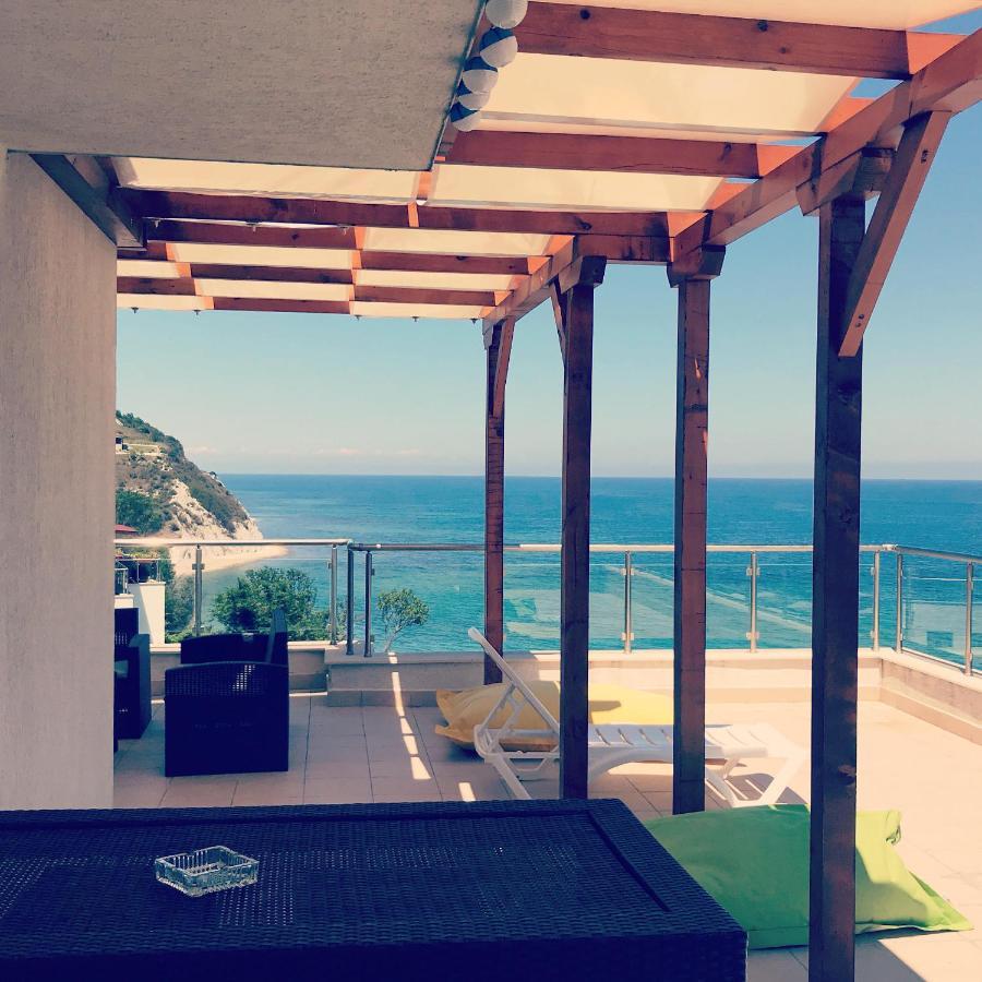 Penthouse At White Cliffs Daire Byala  Dış mekan fotoğraf