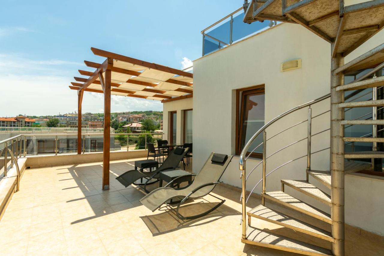 Penthouse At White Cliffs Daire Byala  Dış mekan fotoğraf
